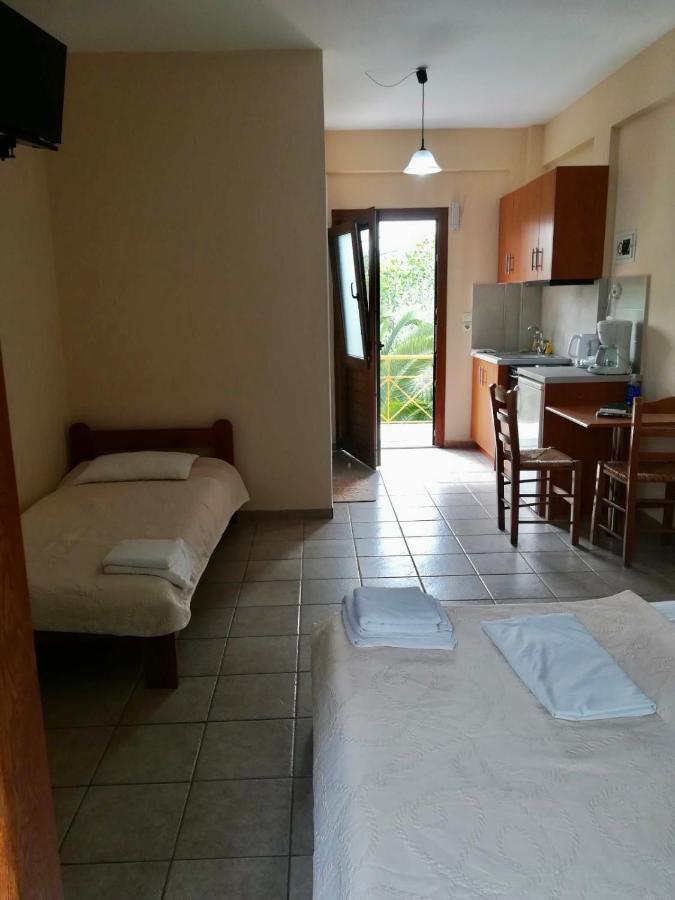 Ionos Apartment Pyrgi Thermis Exterior foto